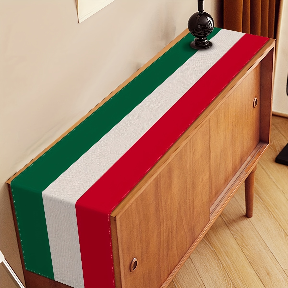 1pc Luxurious Italian Inspired - Christmas Table Runner recension och pris