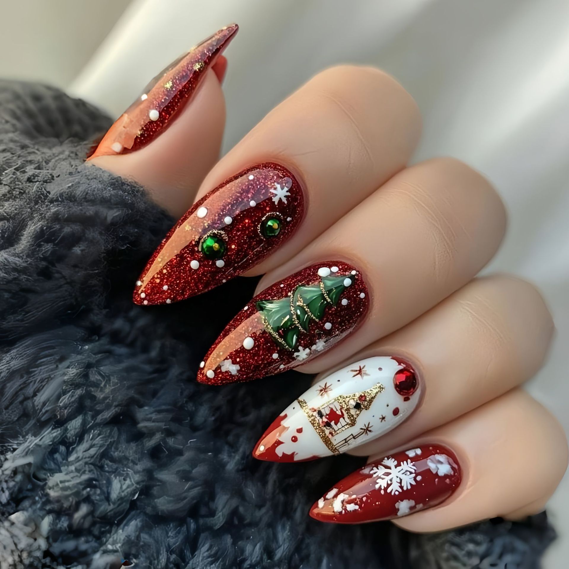 Medium fake nails for Christma - Christmas Tree Artificial recension och pris