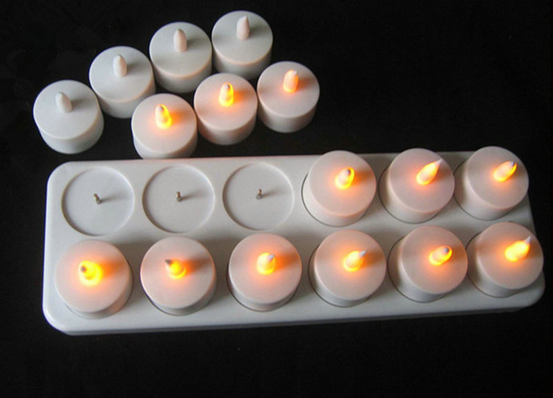 Set of 12 Rechargeable LED Can - Holiday Candle Set recension och pris